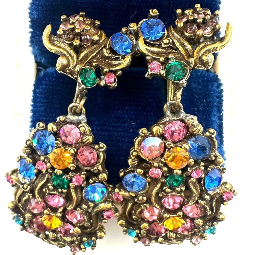 Vintage gold tone multicolor rainbow rhinestones dangle screw back earrings